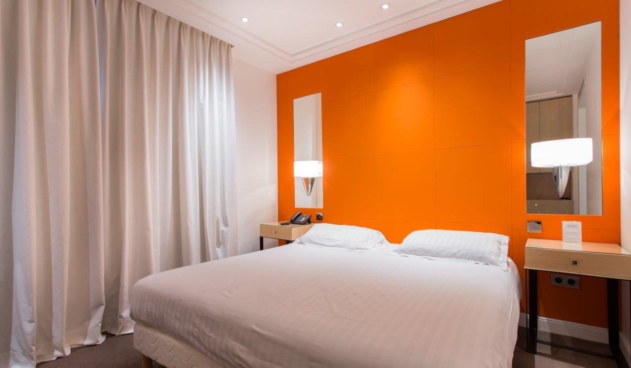 Hotel De Castiglione Paris Exterior photo